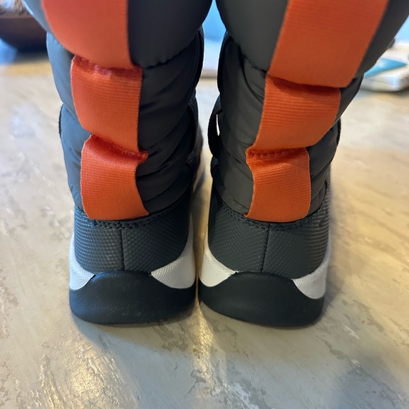 Sorel snow boots - Picture 4 of 5